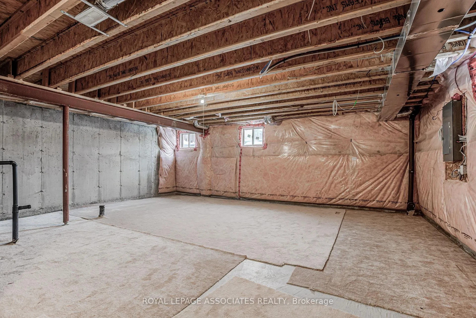 Photo 39 of 25 Gallagher Crescent, New Tecumseth, Alliston — HOMEH