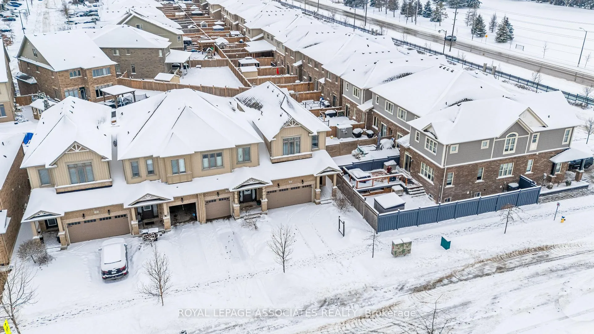 Photo 45 of 25 Gallagher Crescent, New Tecumseth, Alliston — HOMEH
