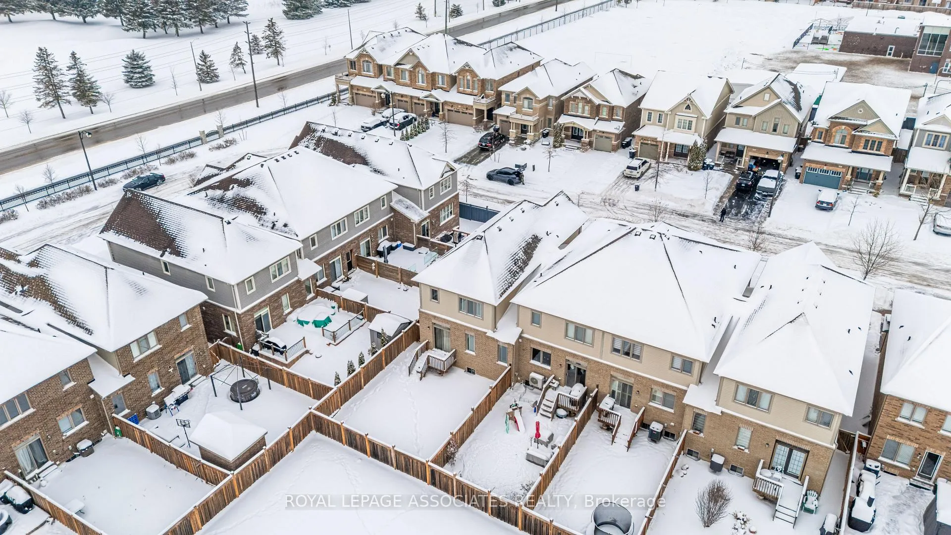 Photo 48 of 25 Gallagher Crescent, New Tecumseth, Alliston — HOMEH