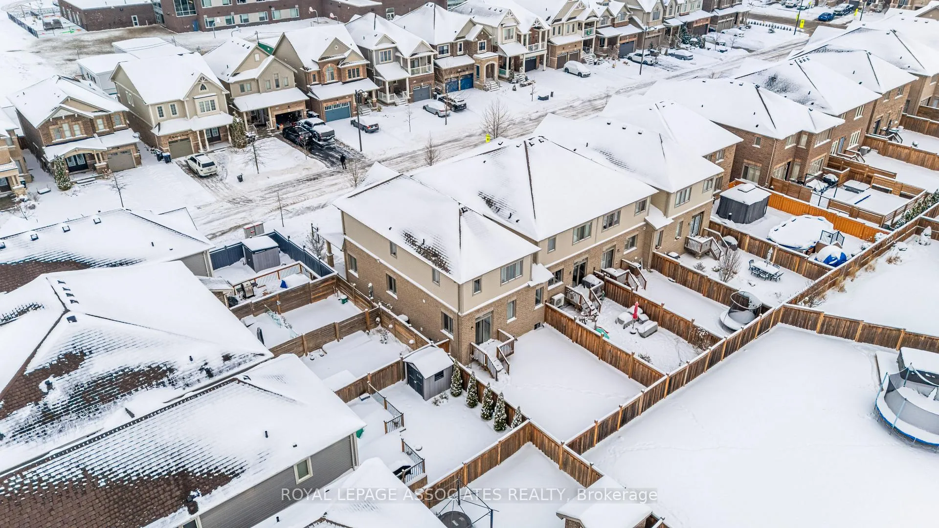 Photo 49 of 25 Gallagher Crescent, New Tecumseth, Alliston — HOMEH