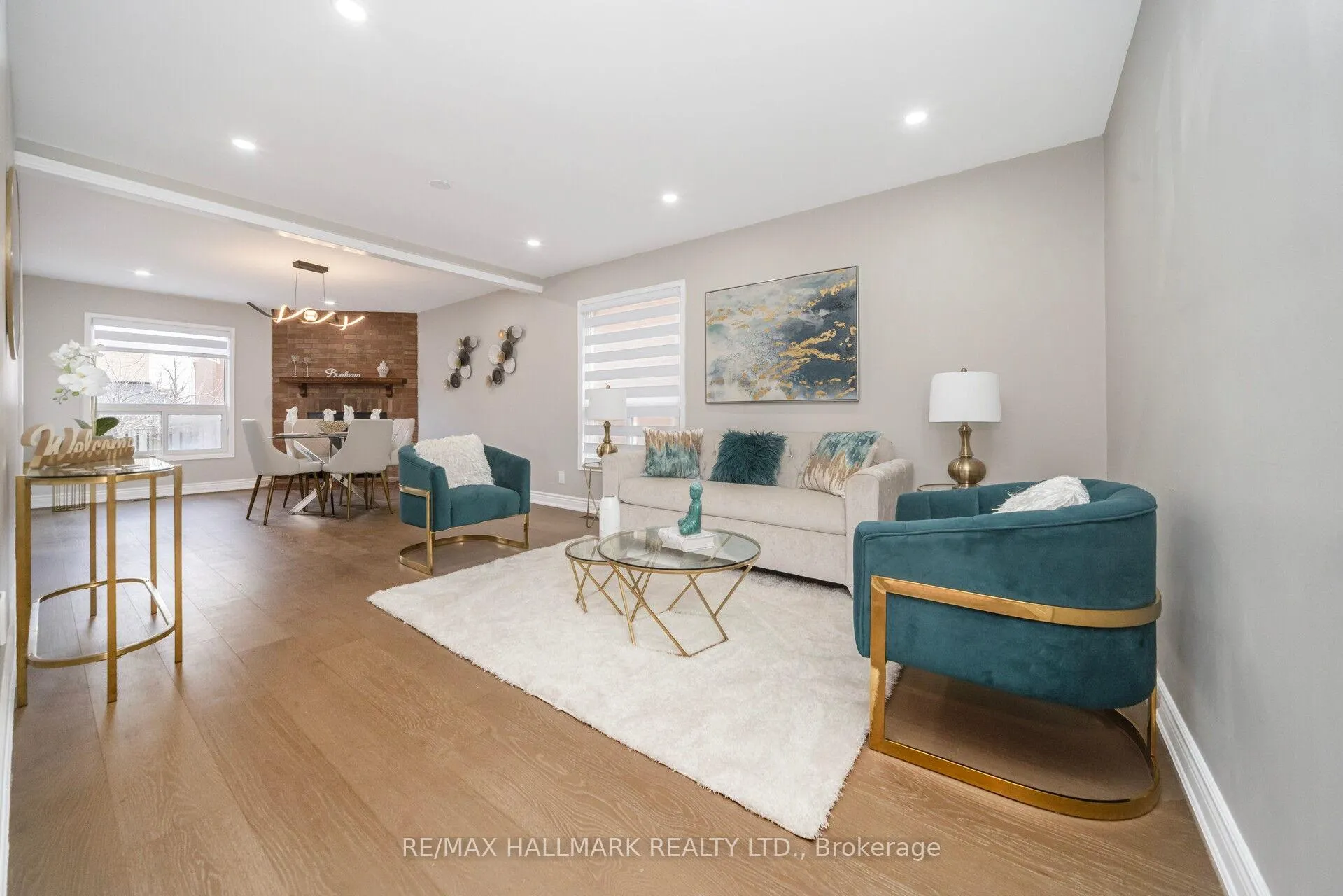 Photo 6 of 43 Stanwell Drive, Brampton, Heart Lake West — HOMEH