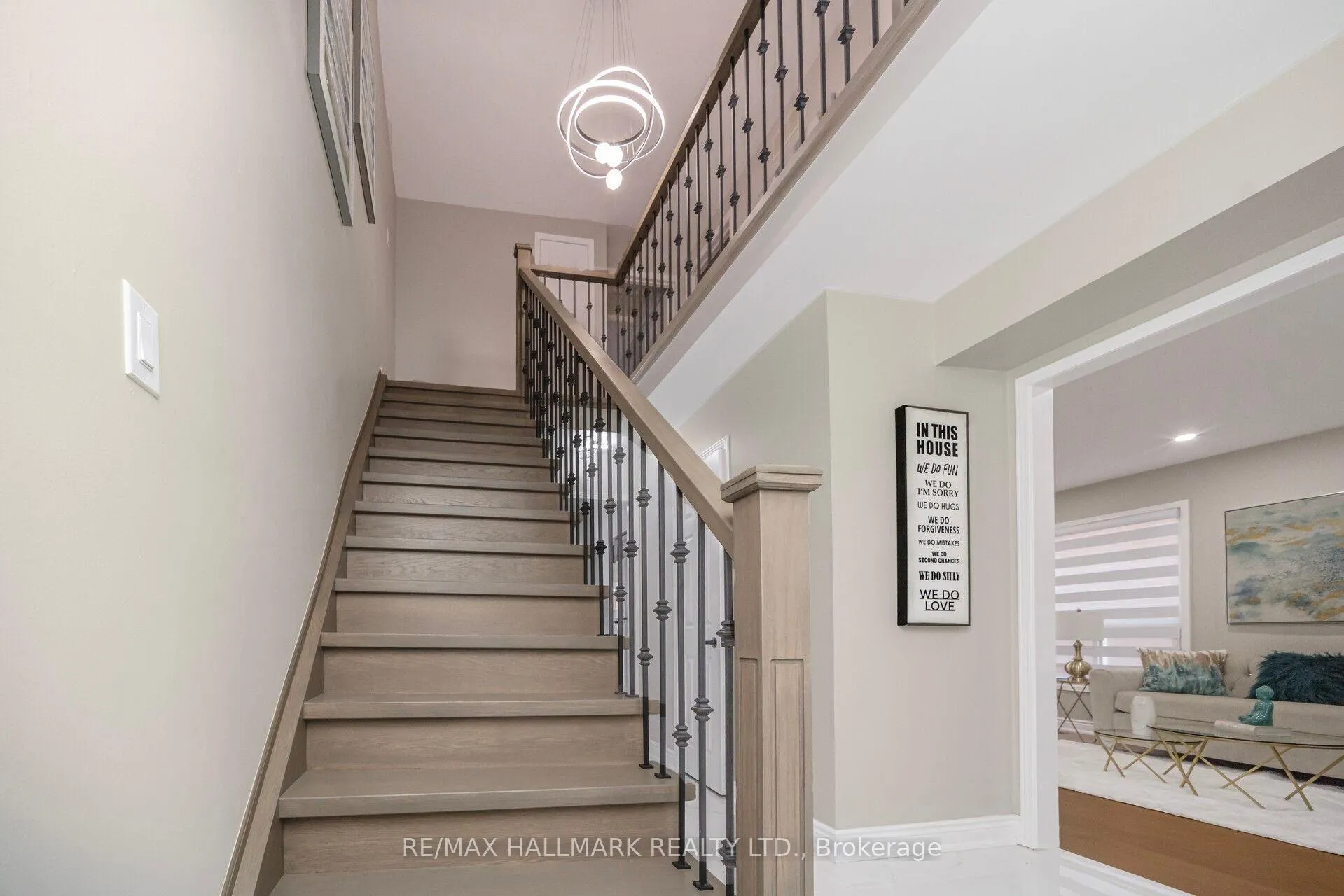Photo 21 of 43 Stanwell Drive, Brampton, Heart Lake West — HOMEH