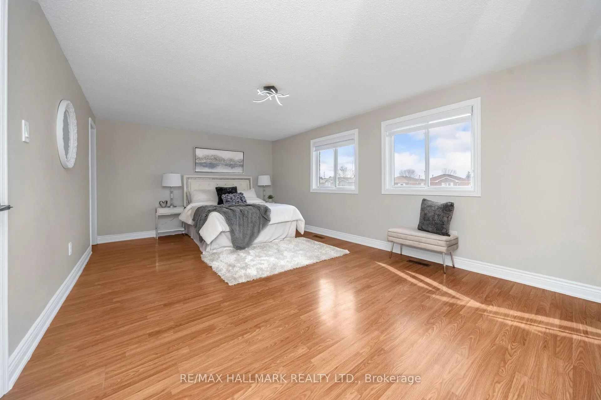 Photo 25 of 43 Stanwell Drive, Brampton, Heart Lake West — HOMEH