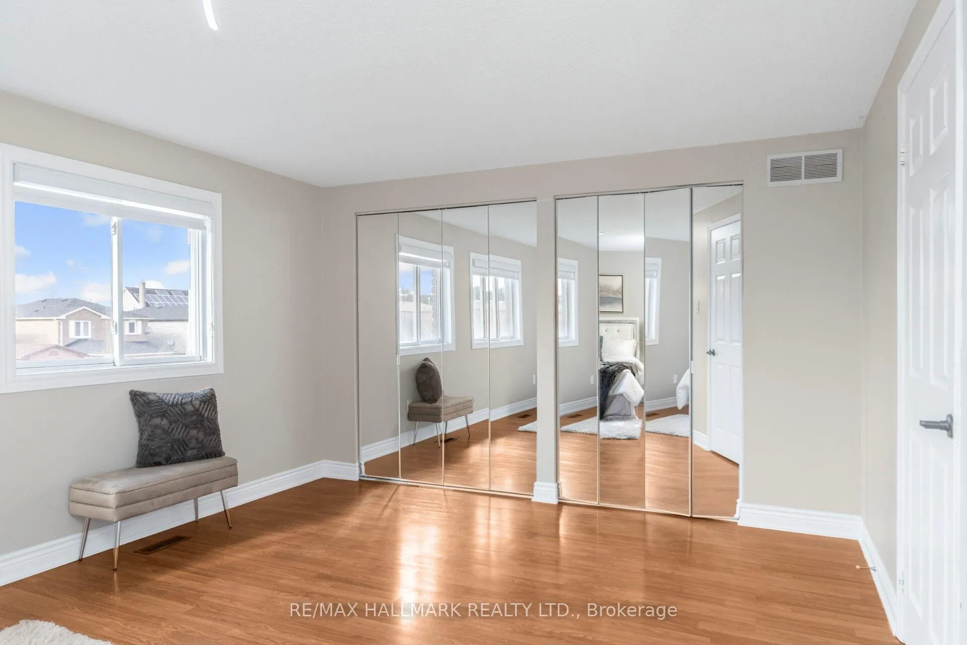 Photo 28 of 43 Stanwell Drive, Brampton, Heart Lake West — HOMEH