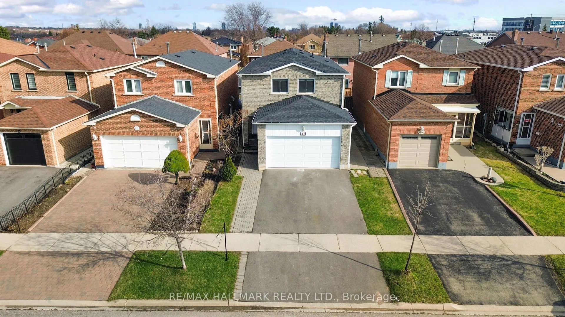 Photo 49 of 43 Stanwell Drive, Brampton, Heart Lake West — HOMEH