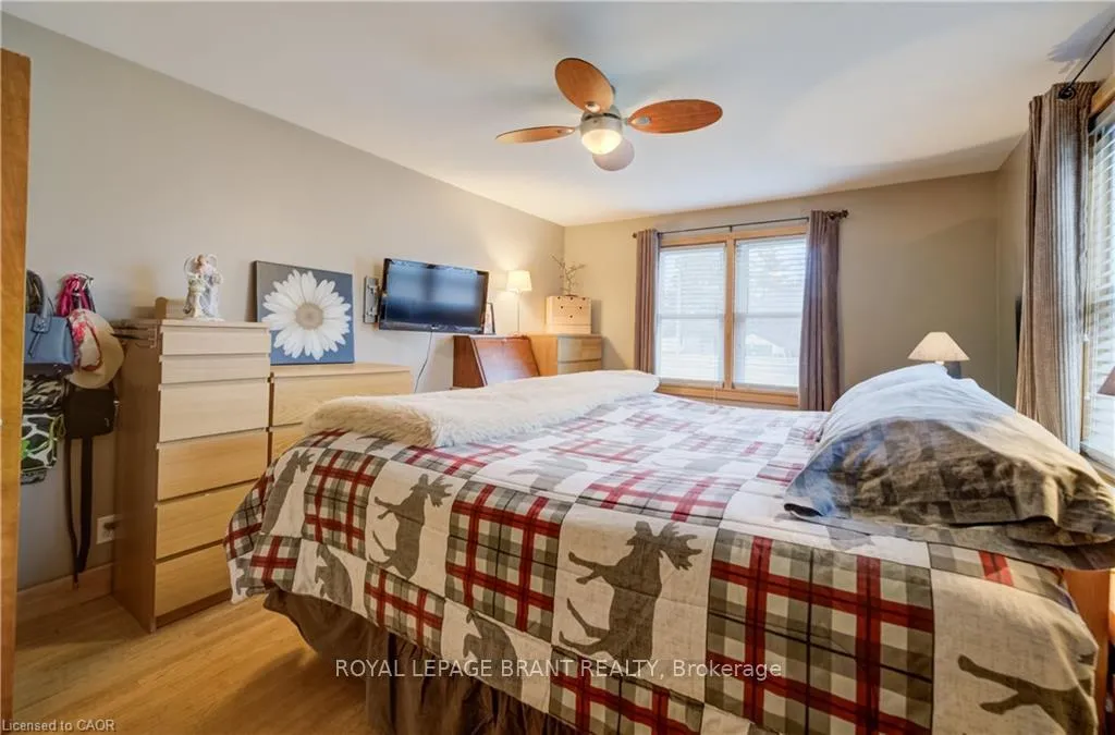 Photo 22 of 1864 Coronation Boulevard, Cambridge — HOMEH