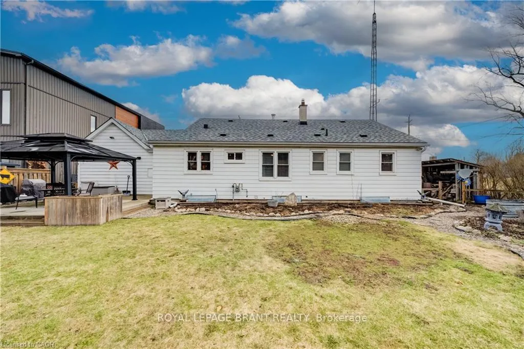Photo 31 of 1864 Coronation Boulevard, Cambridge — HOMEH