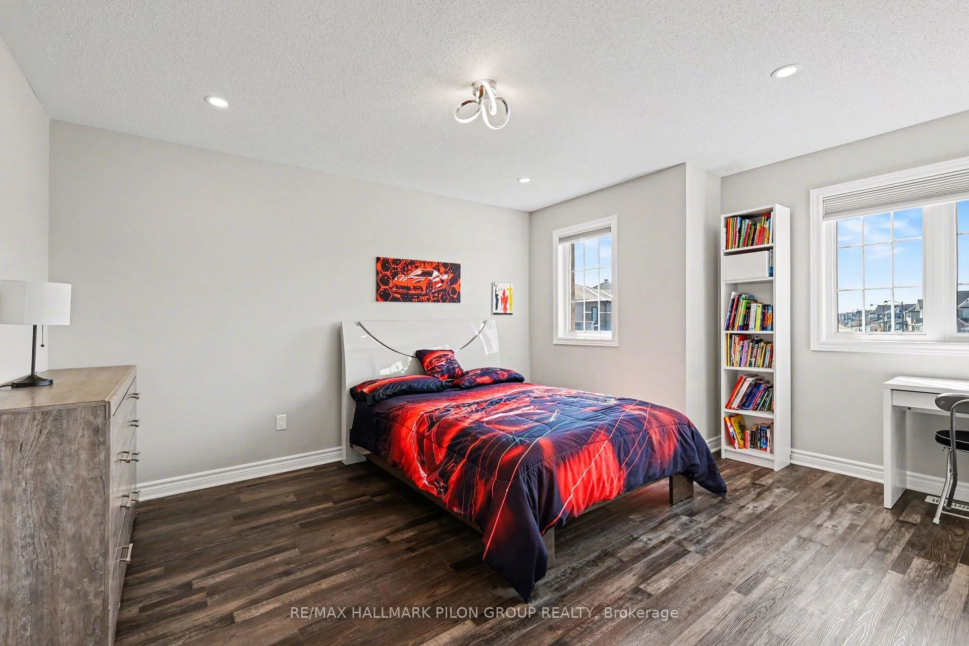 Photo 16 of 236 Esturgeon Street, Ottawa, Avalon West — HOMEH
