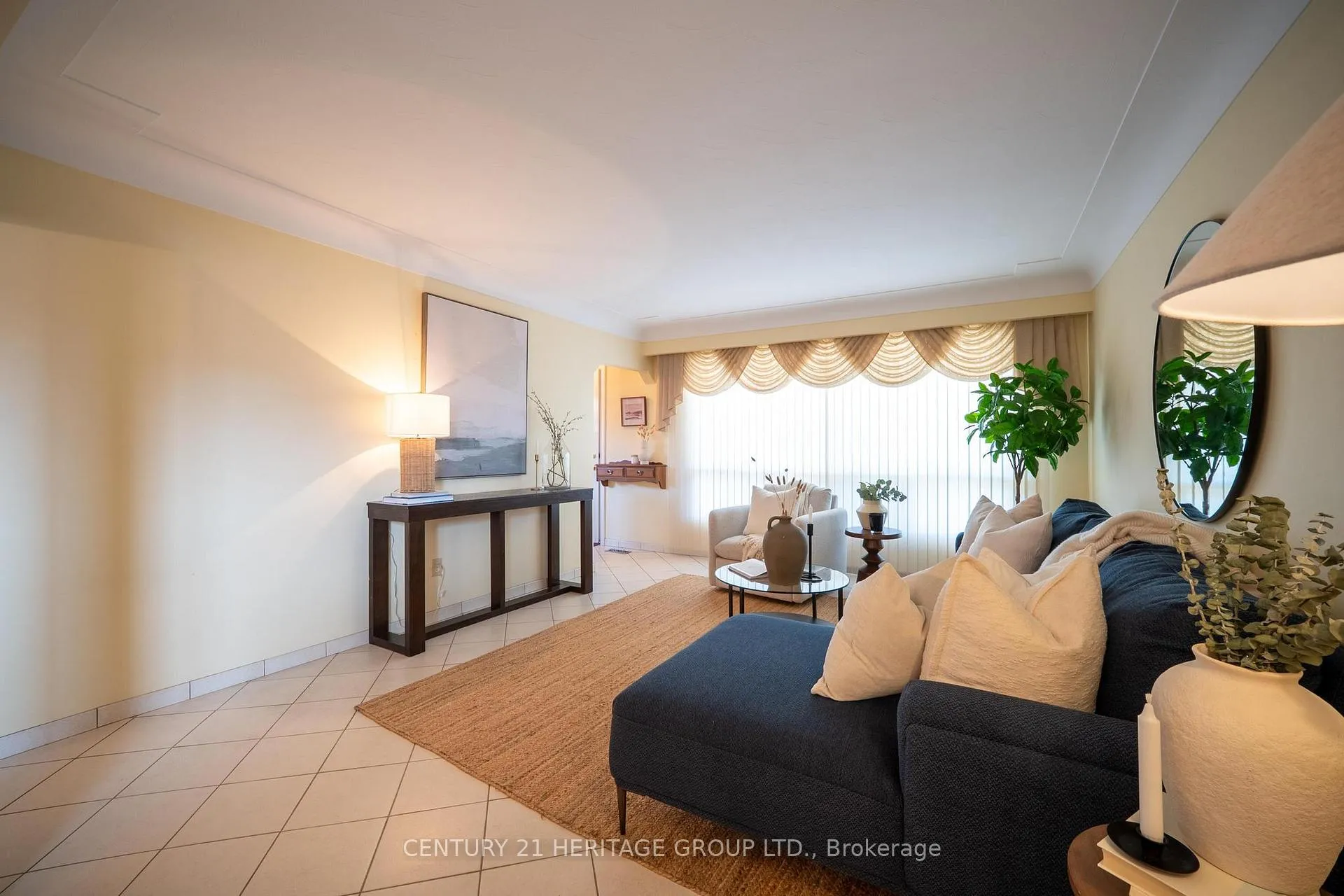 Photo 11 of 31 Terrace Drive, Hamilton, Balfour — HOMEH