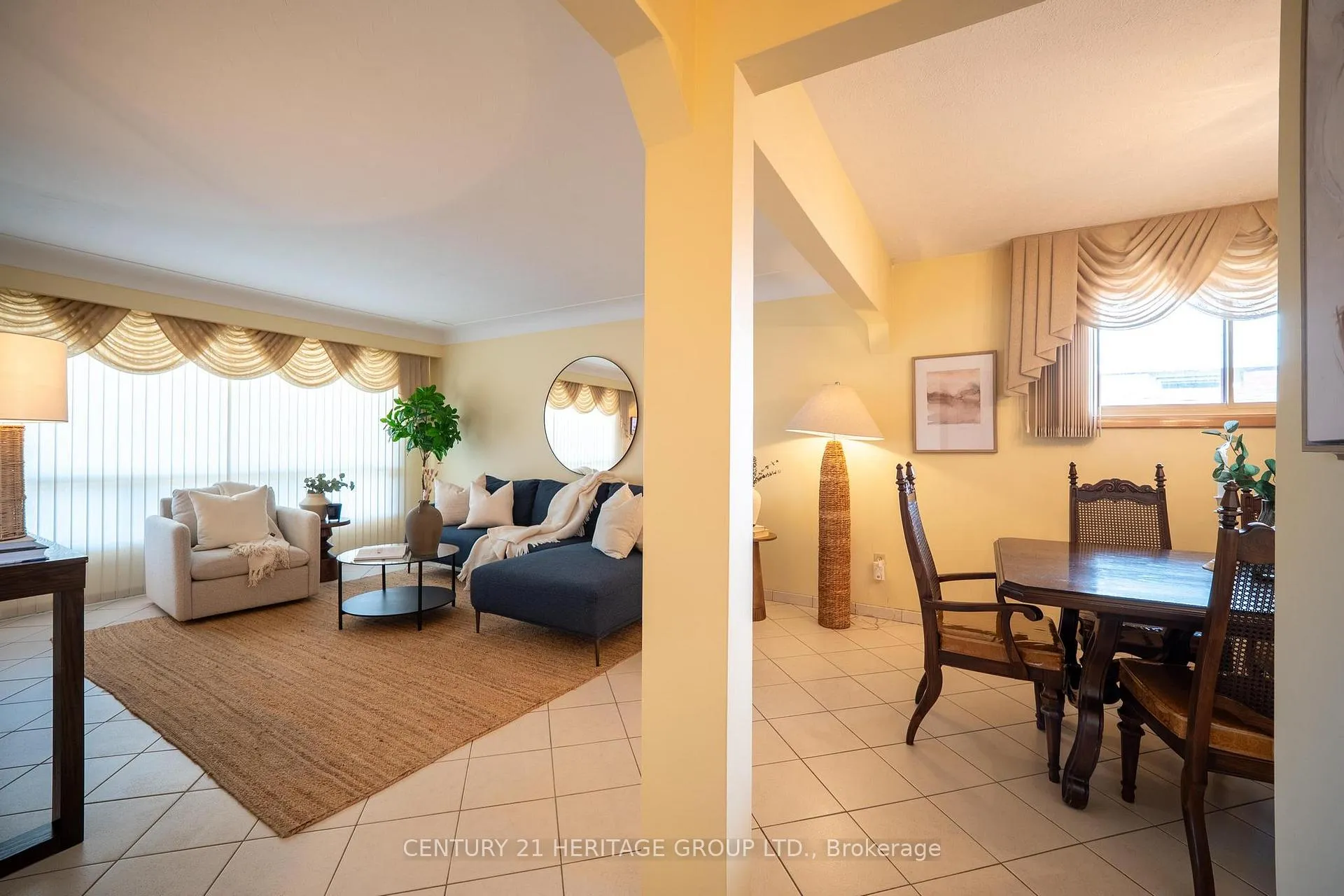 Photo 16 of 31 Terrace Drive, Hamilton, Balfour — HOMEH