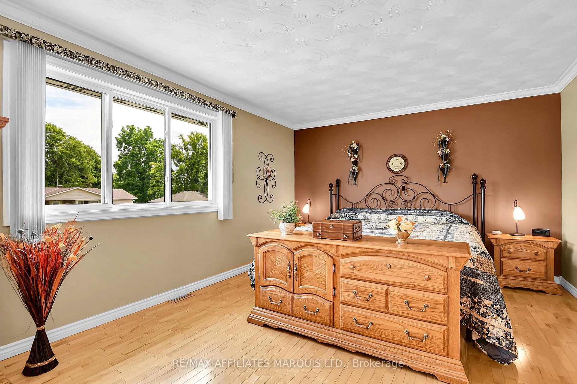 Photo 16 of 11 Ault Drive, South Stormont, Ingleside — HOMEH