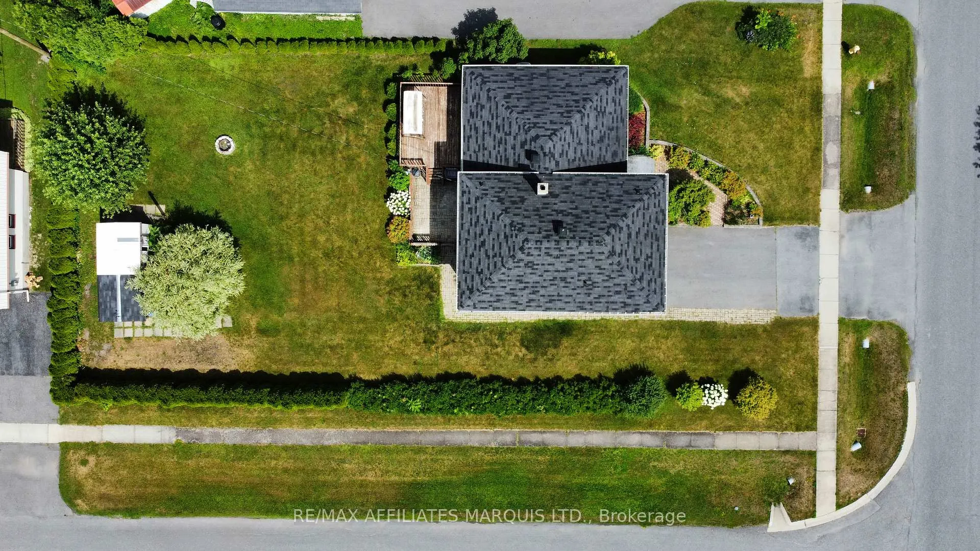 Photo 33 of 11 Ault Drive, South Stormont, Ingleside — HOMEH
