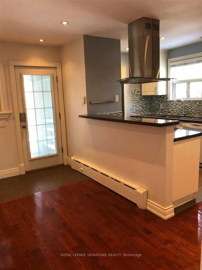 Photo 9 of 40 Crofton Road, Toronto, Leaside — HOMEH