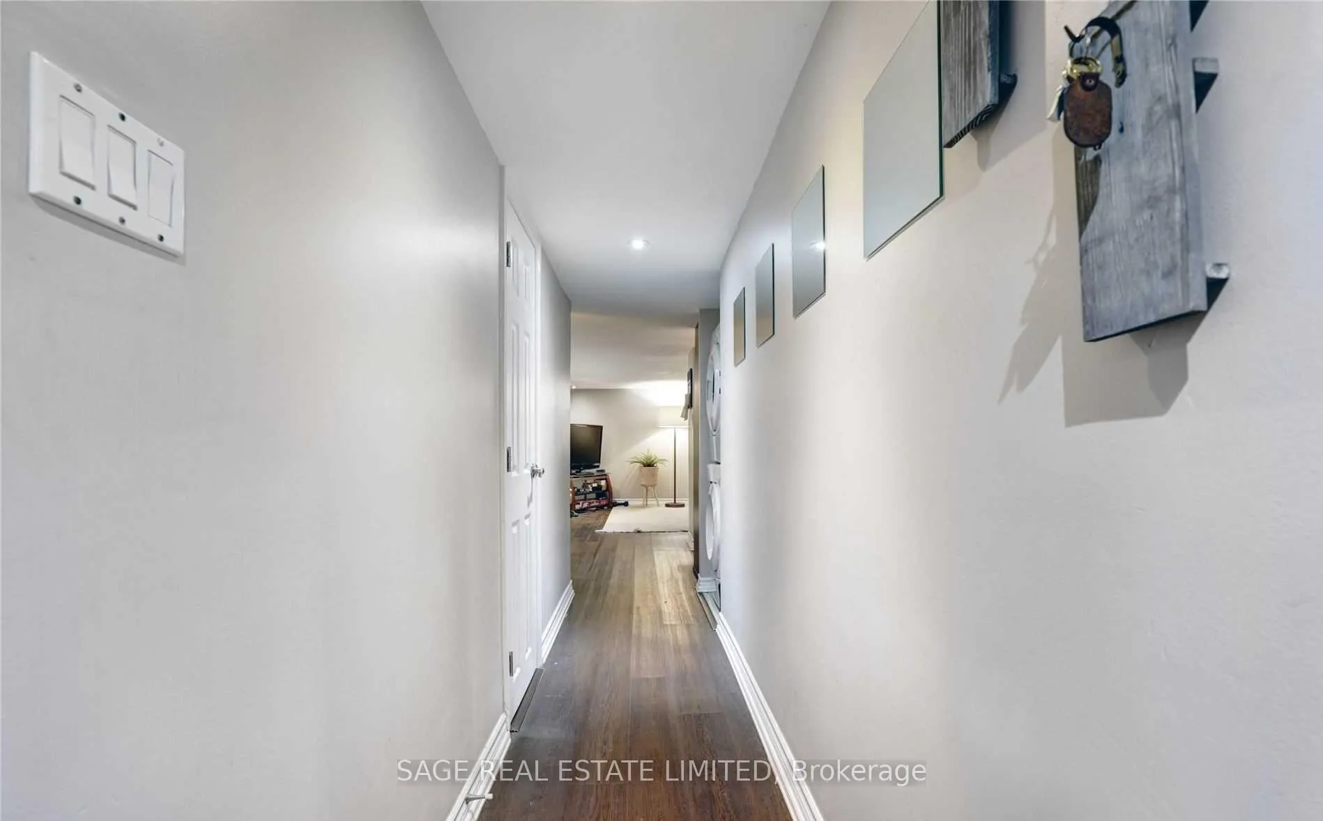 Photo 2 of Unit (Lower), 95 Hillsdale Avenue, Toronto, Mount Pleasant West — HOMEH