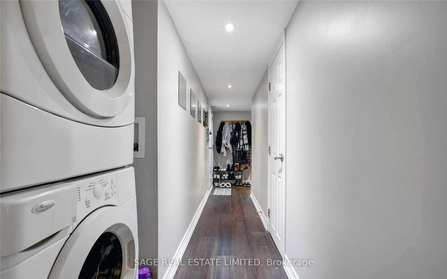 Photo 4 of Unit (Lower), 95 Hillsdale Avenue, Toronto, Mount Pleasant West — HOMEH