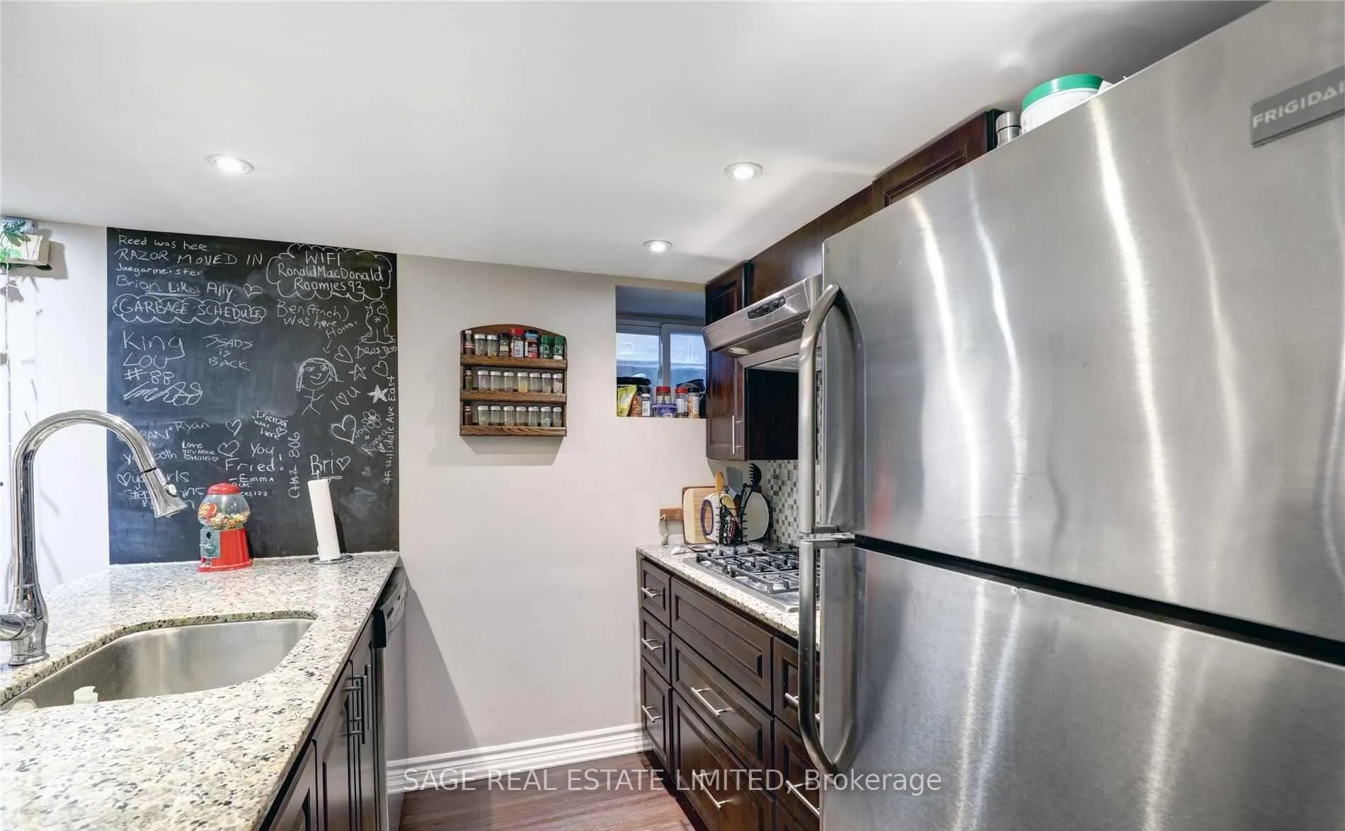 Photo 9 of Unit (Lower), 95 Hillsdale Avenue, Toronto, Mount Pleasant West — HOMEH