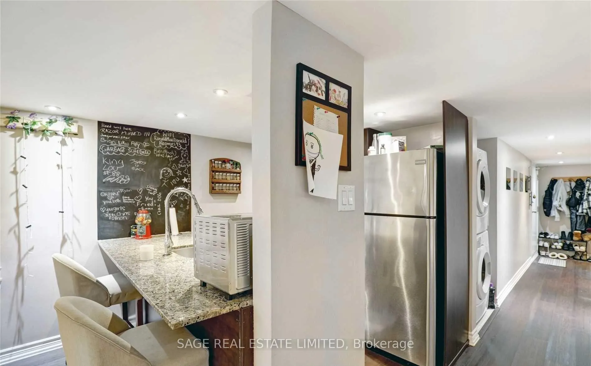 Photo 10 of Unit (Lower), 95 Hillsdale Avenue, Toronto, Mount Pleasant West — HOMEH