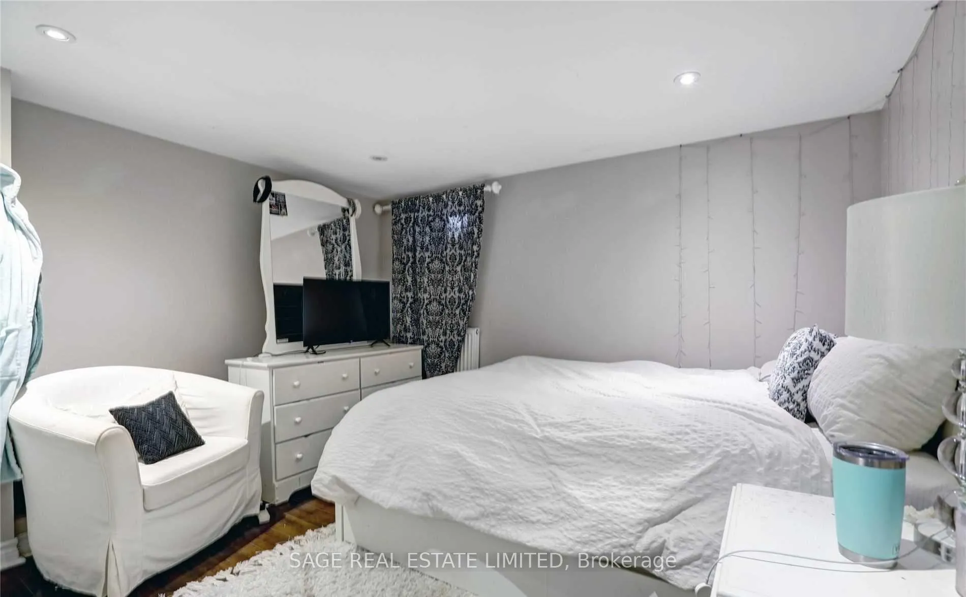 Photo 21 of Unit (Lower), 95 Hillsdale Avenue, Toronto, Mount Pleasant West — HOMEH