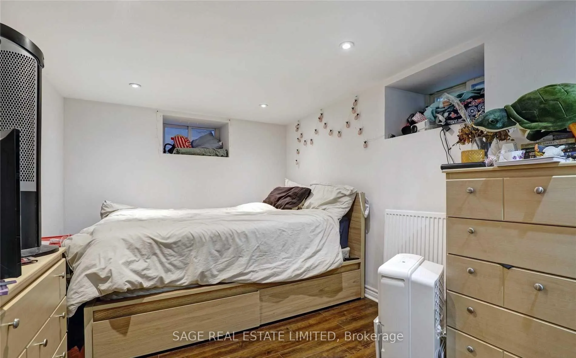 Photo 22 of Unit (Lower), 95 Hillsdale Avenue, Toronto, Mount Pleasant West — HOMEH
