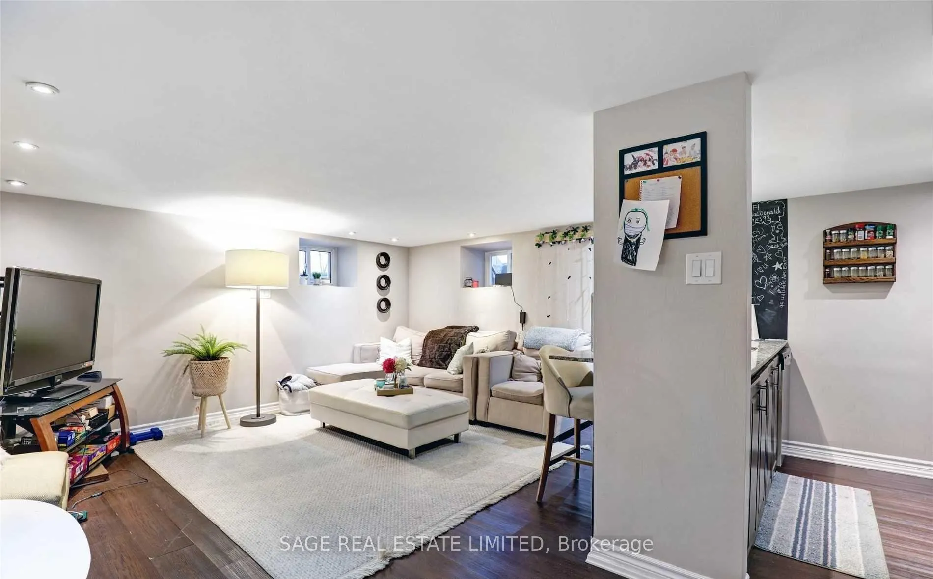 Photo 23 of Unit (Lower), 95 Hillsdale Avenue, Toronto, Mount Pleasant West — HOMEH