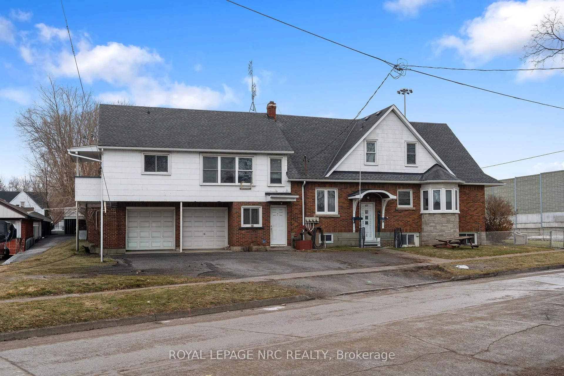 Photo 1 of 41 McCalla Drive, St. Catharines, Fairview — HOMEH