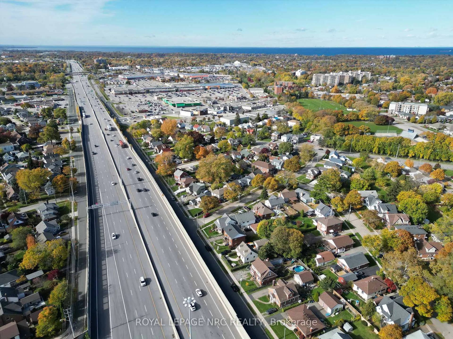 Photo 10 of 41 McCalla Drive, St. Catharines, Fairview — HOMEH