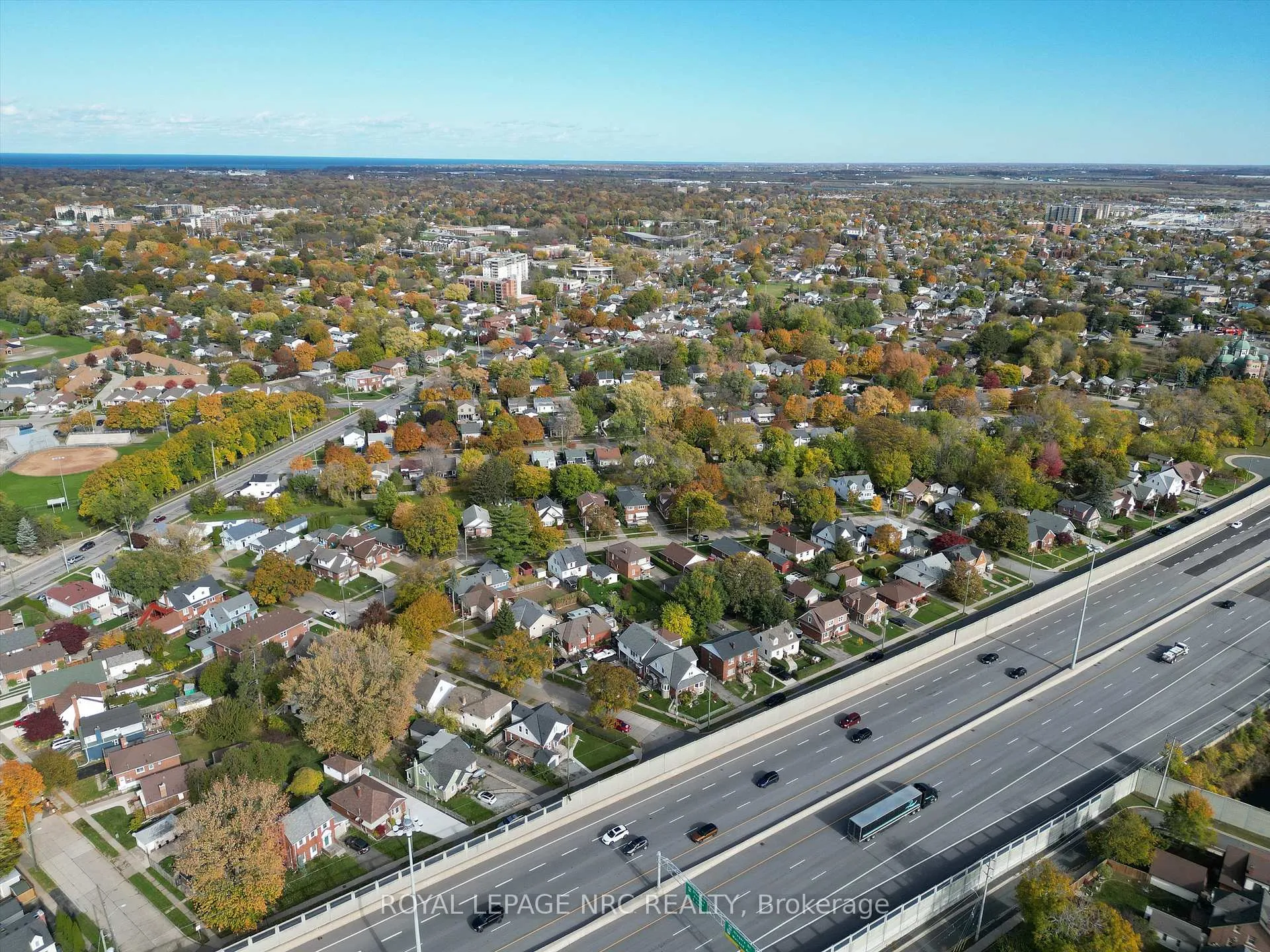 Photo 14 of 41 McCalla Drive, St. Catharines, Fairview — HOMEH