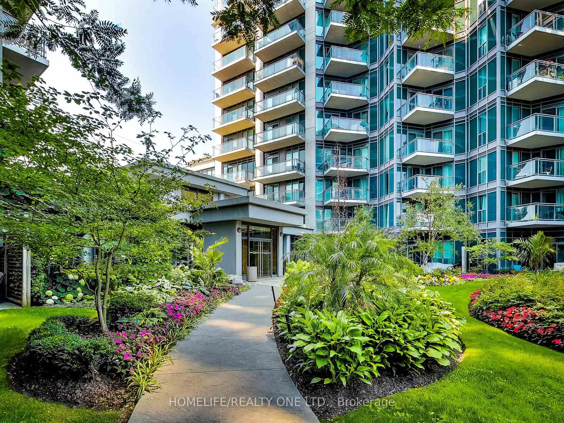 Photo 6 of Unit 303, 2119 Lakeshore Boulevard W, Etobicoke, Mimico — HOMEH