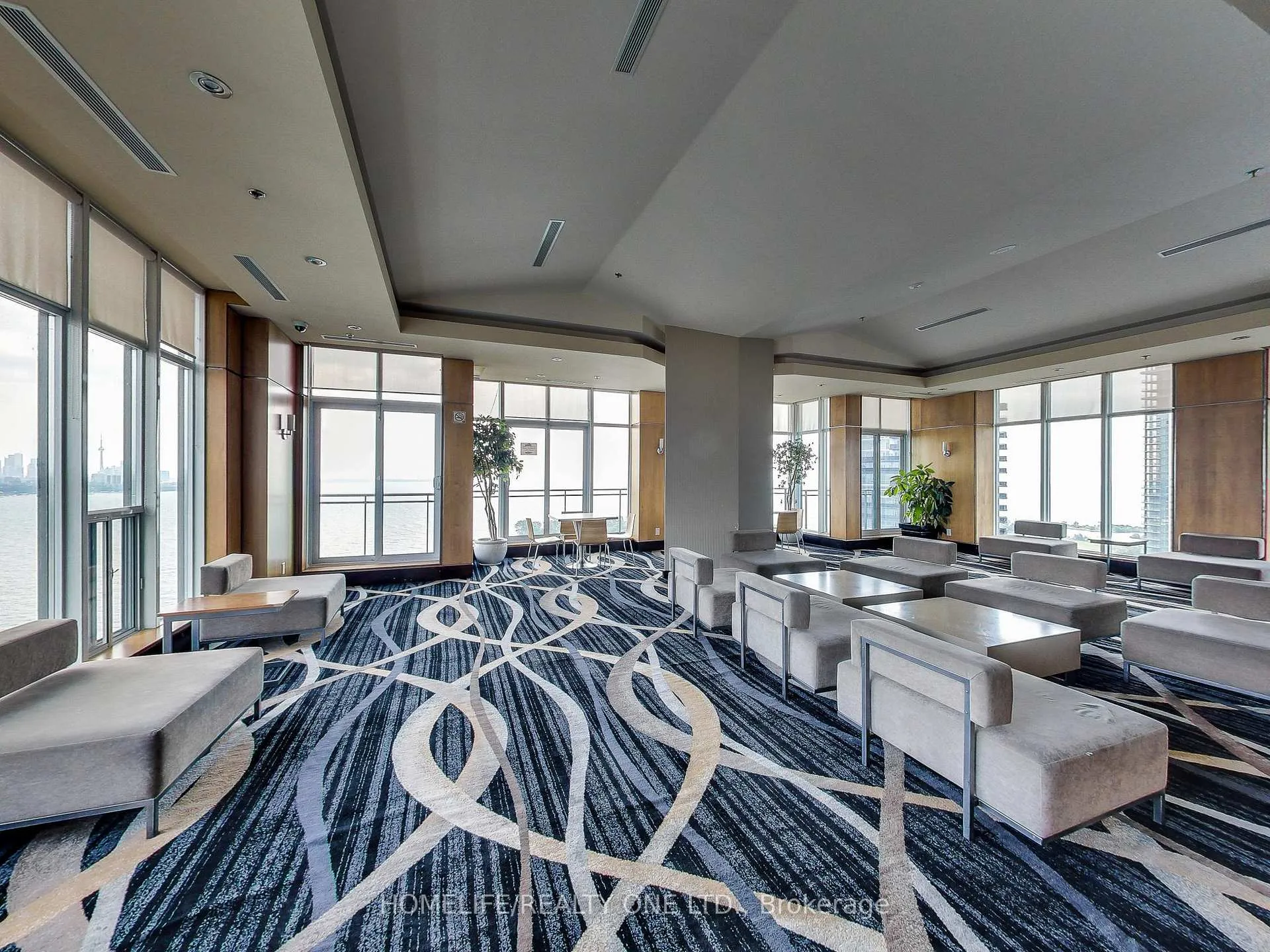 Photo 12 of Unit 303, 2119 Lakeshore Boulevard W, Etobicoke, Mimico — HOMEH