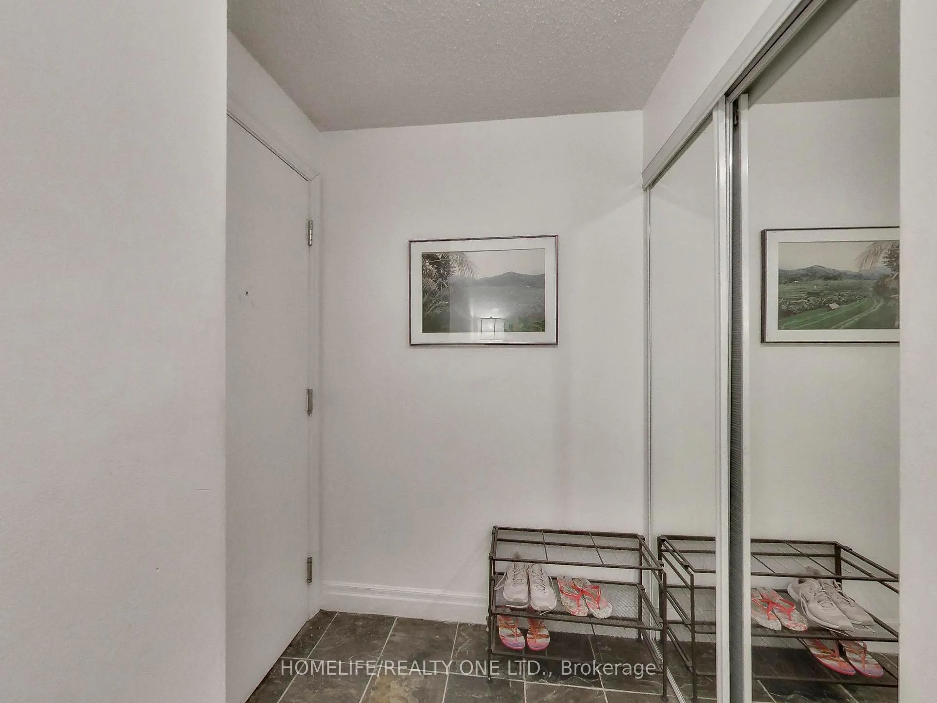 Photo 16 of Unit 303, 2119 Lakeshore Boulevard W, Etobicoke, Mimico — HOMEH
