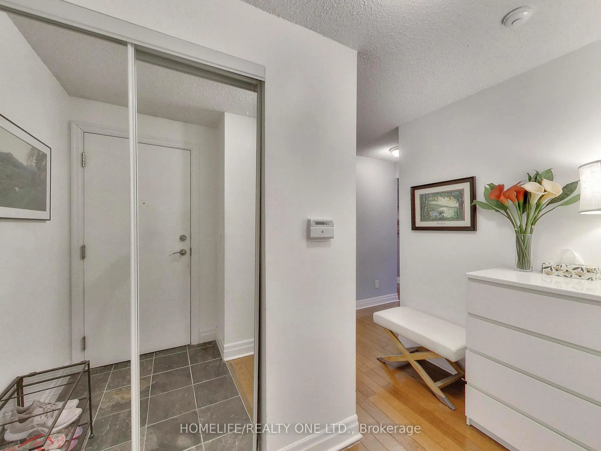Photo 17 of Unit 303, 2119 Lakeshore Boulevard W, Etobicoke, Mimico — HOMEH