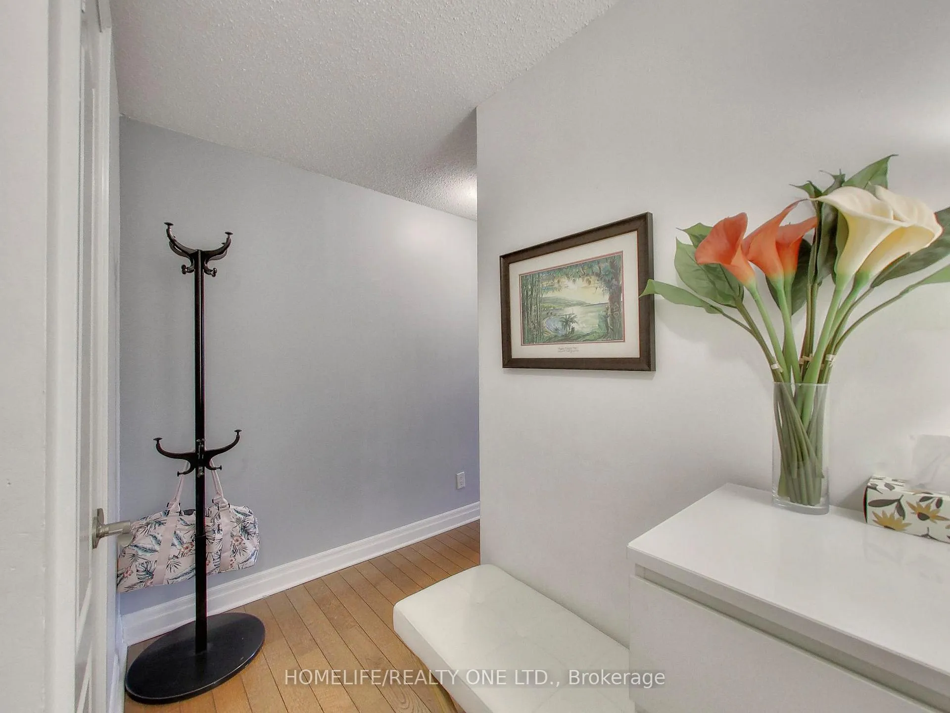 Photo 18 of Unit 303, 2119 Lakeshore Boulevard W, Etobicoke, Mimico — HOMEH