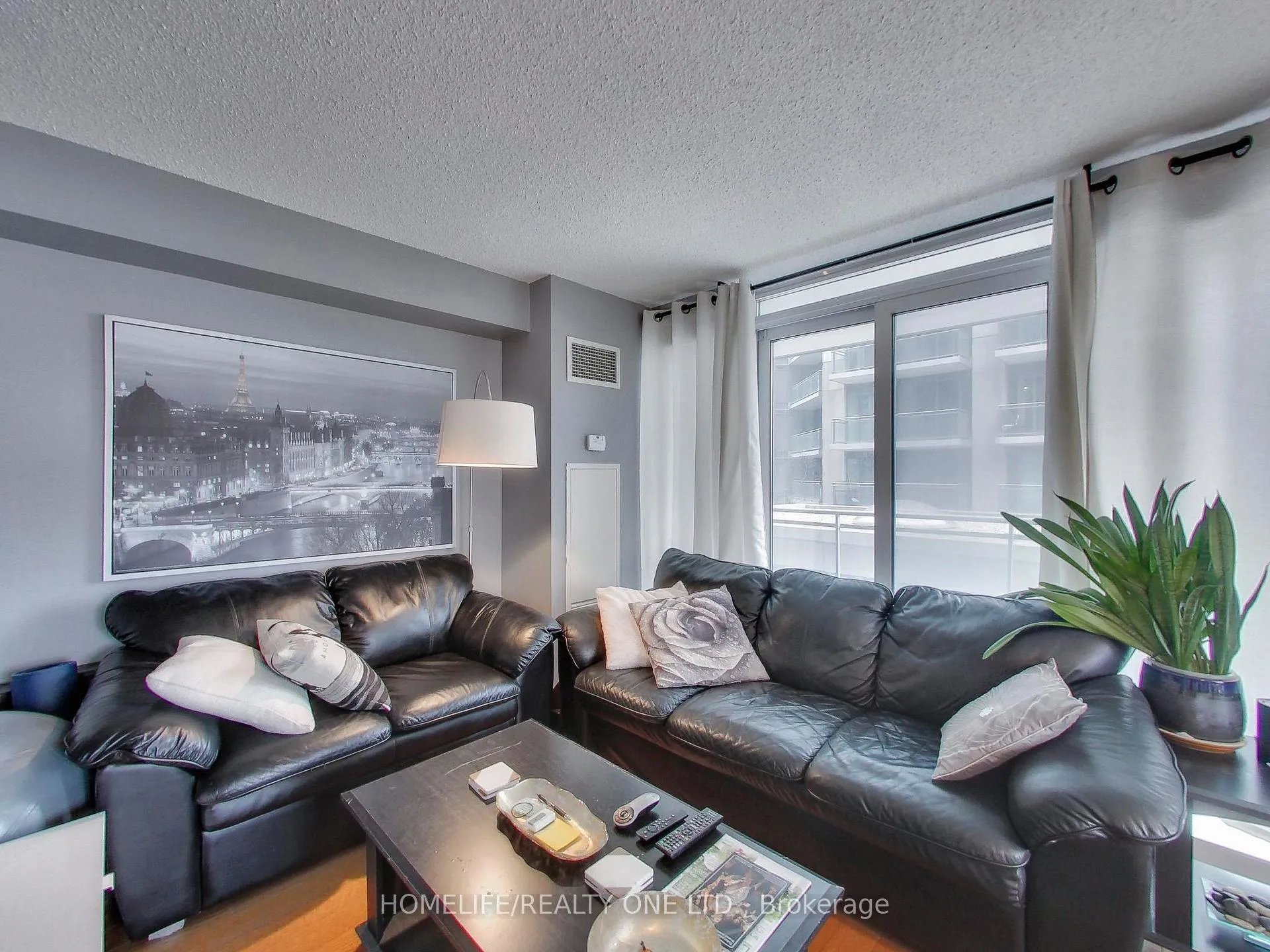 Photo 24 of Unit 303, 2119 Lakeshore Boulevard W, Etobicoke, Mimico — HOMEH