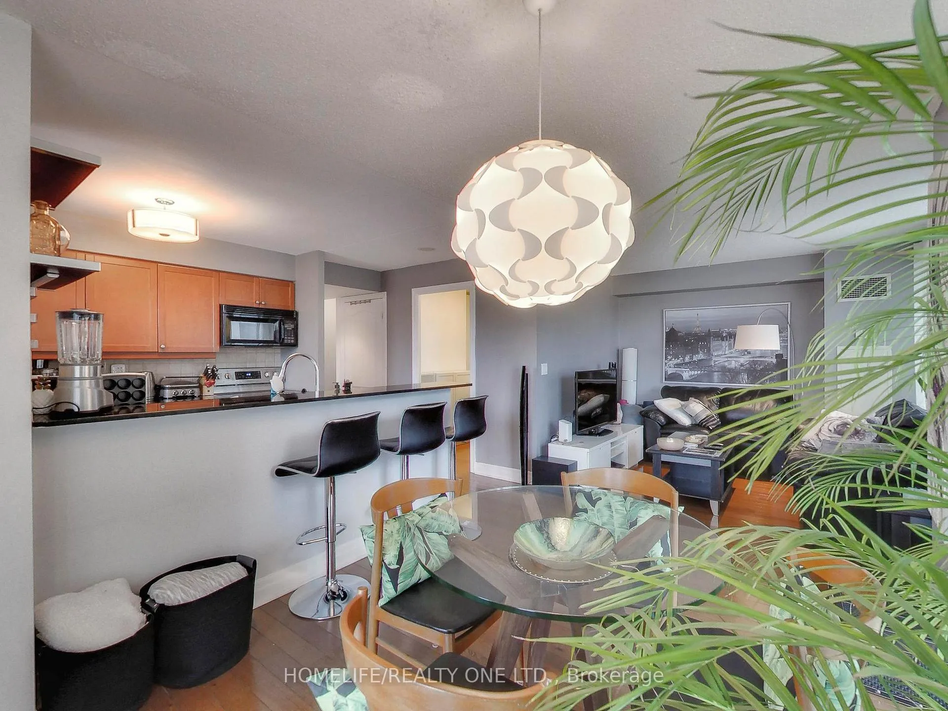 Photo 28 of Unit 303, 2119 Lakeshore Boulevard W, Etobicoke, Mimico — HOMEH