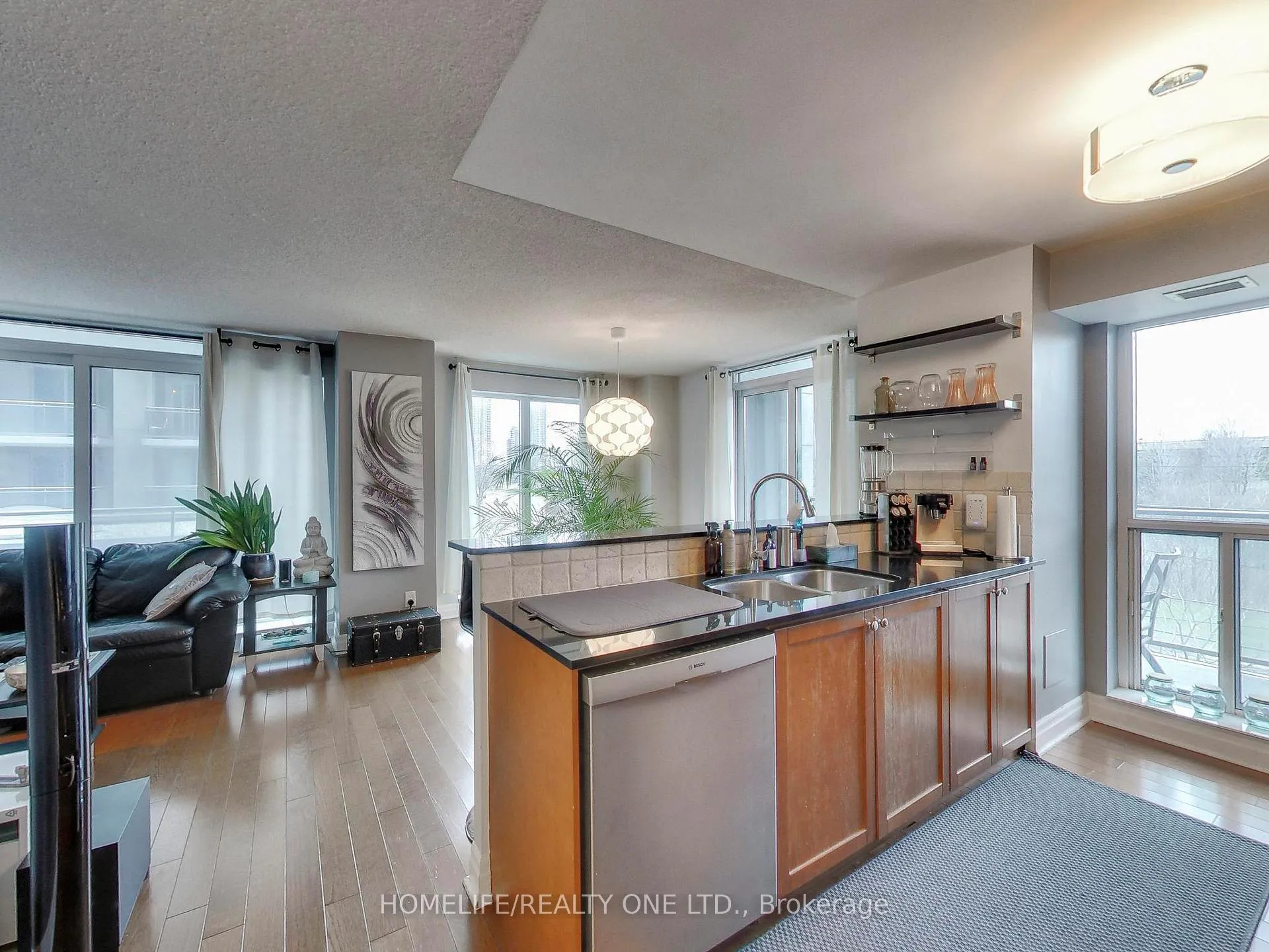 Photo 33 of Unit 303, 2119 Lakeshore Boulevard W, Etobicoke, Mimico — HOMEH