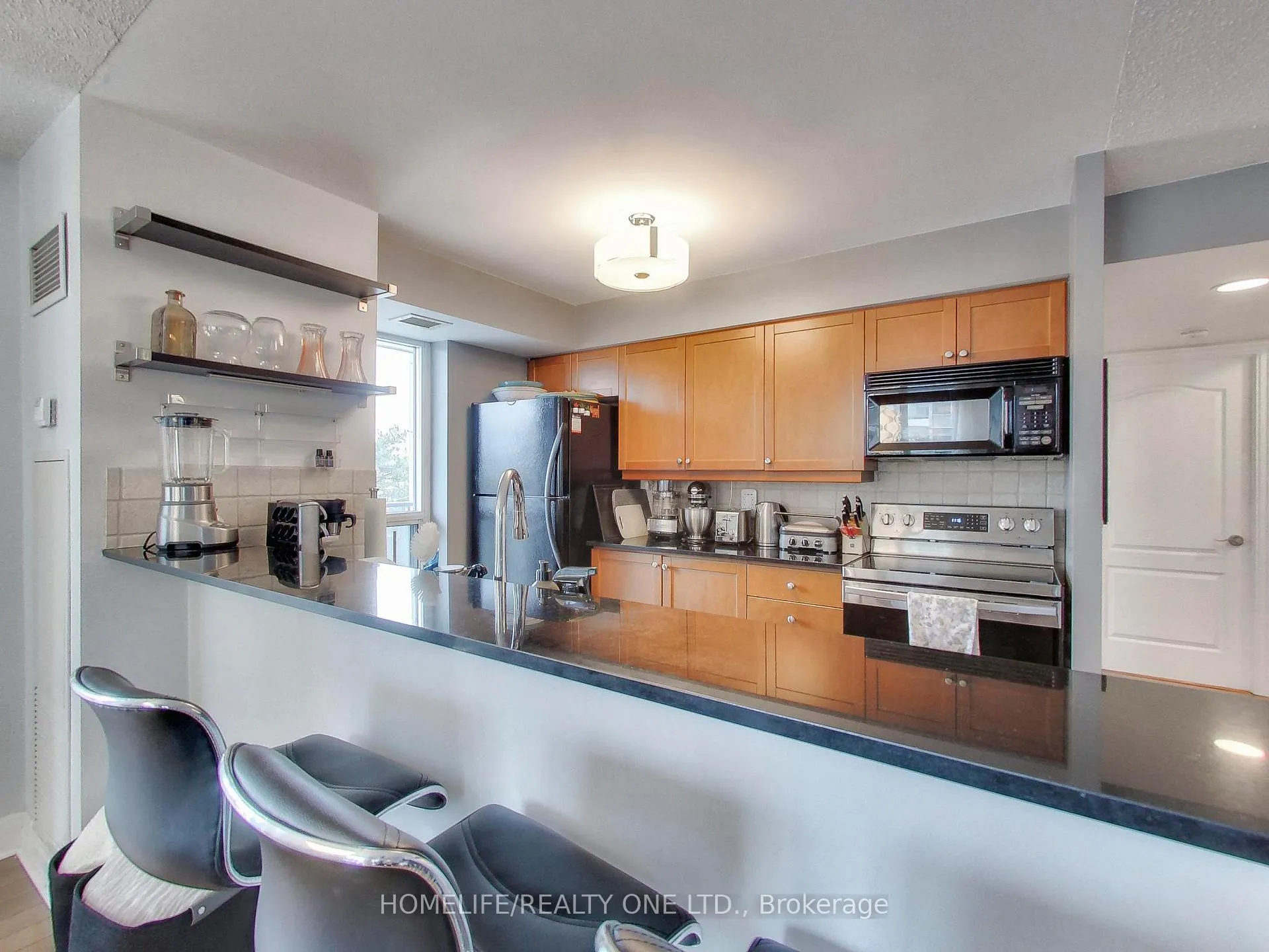 Photo 38 of Unit 303, 2119 Lakeshore Boulevard W, Etobicoke, Mimico — HOMEH