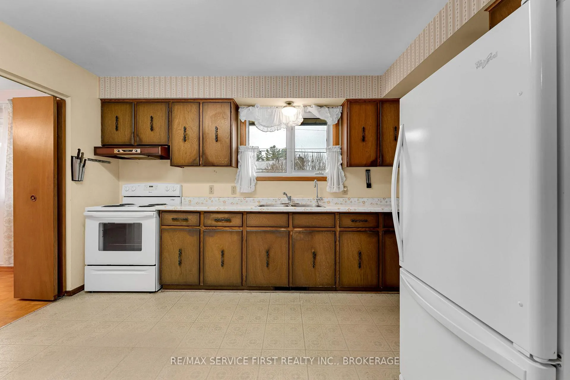 Photo 11 of 114 Braemar Road, Kingston, City Southwest — HOMEH