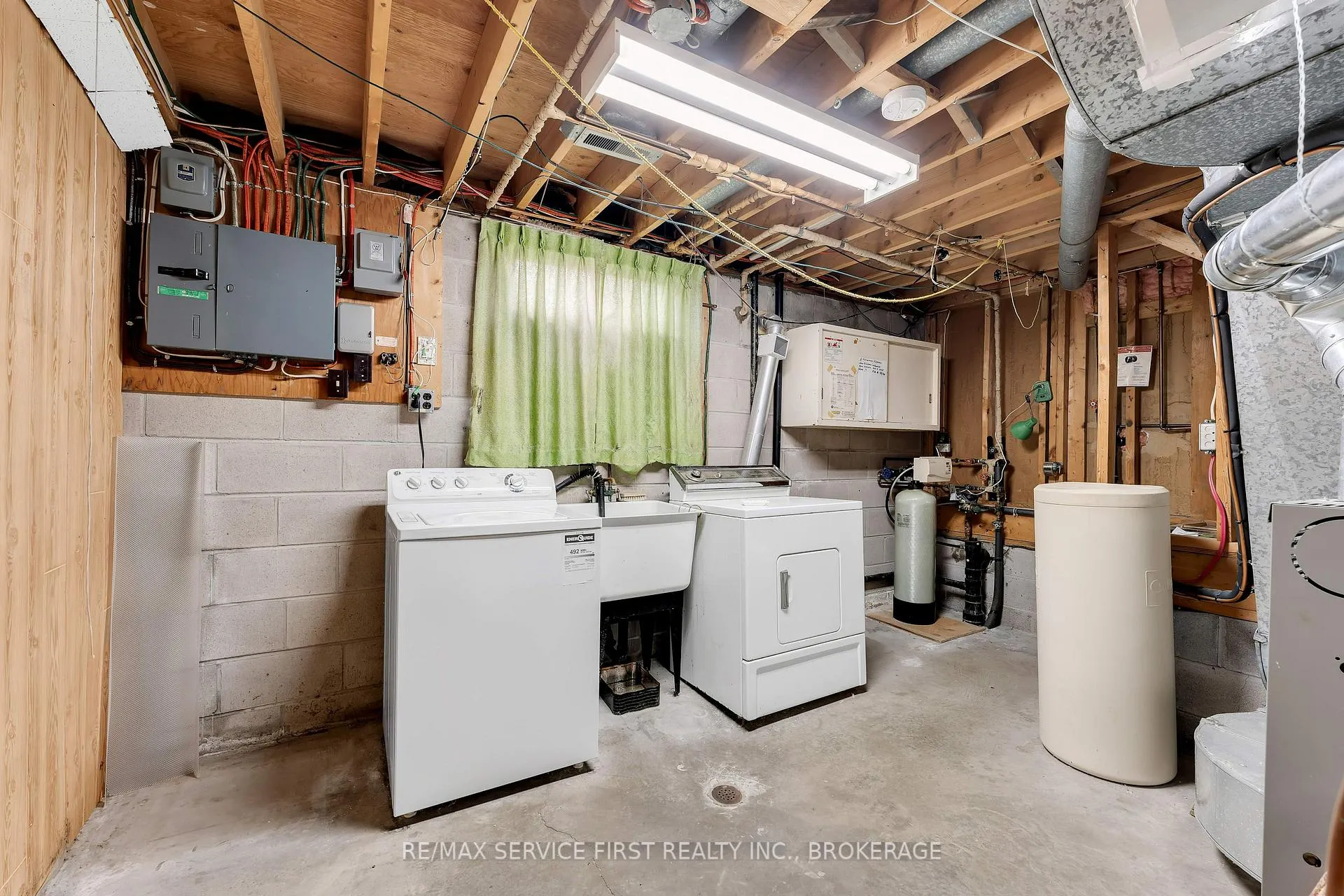 Photo 34 of 114 Braemar Road, Kingston, City Southwest — HOMEH