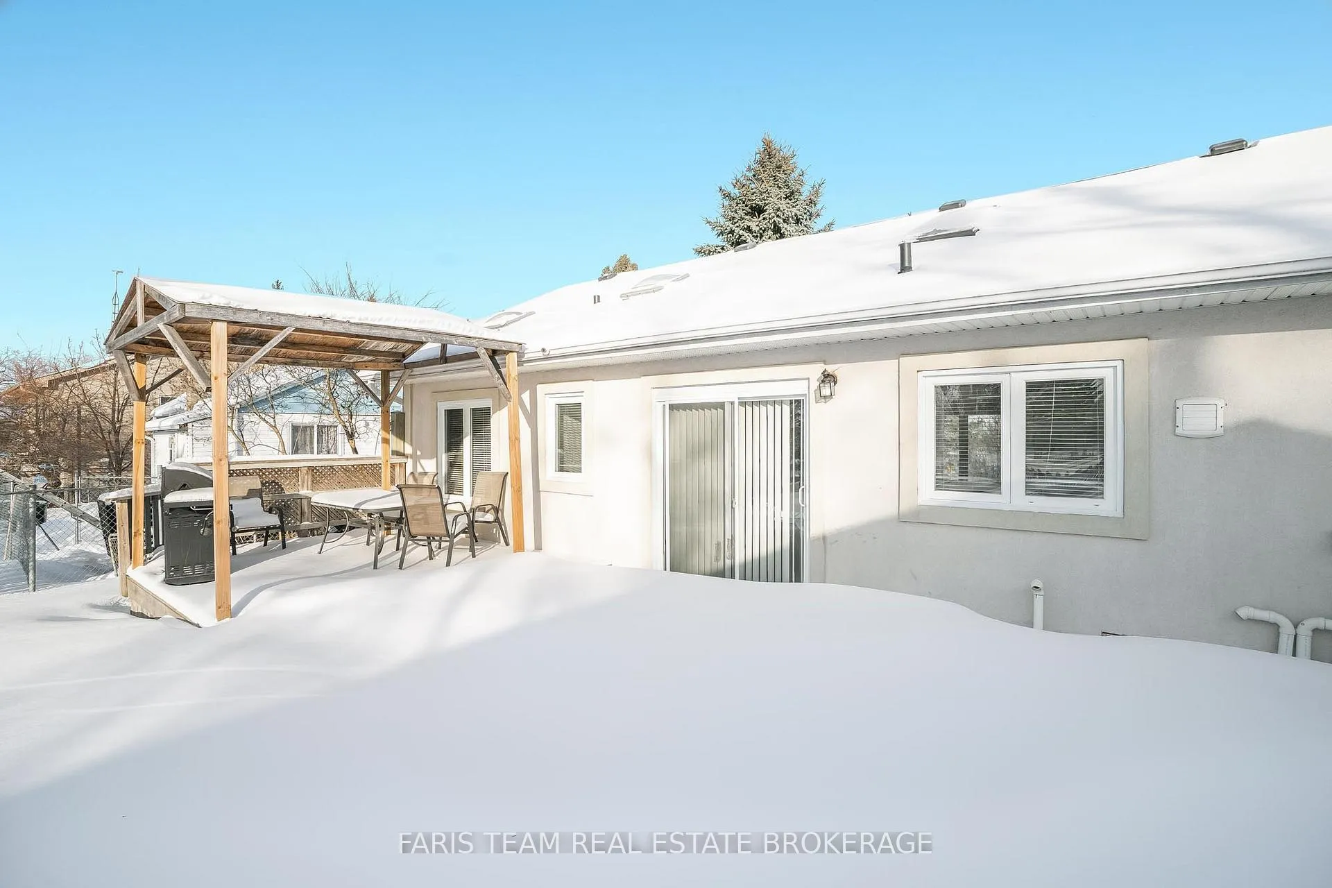 Photo 32 of 6950 Yonge Street, Innisfil, Rural Innisfil — HOMEH