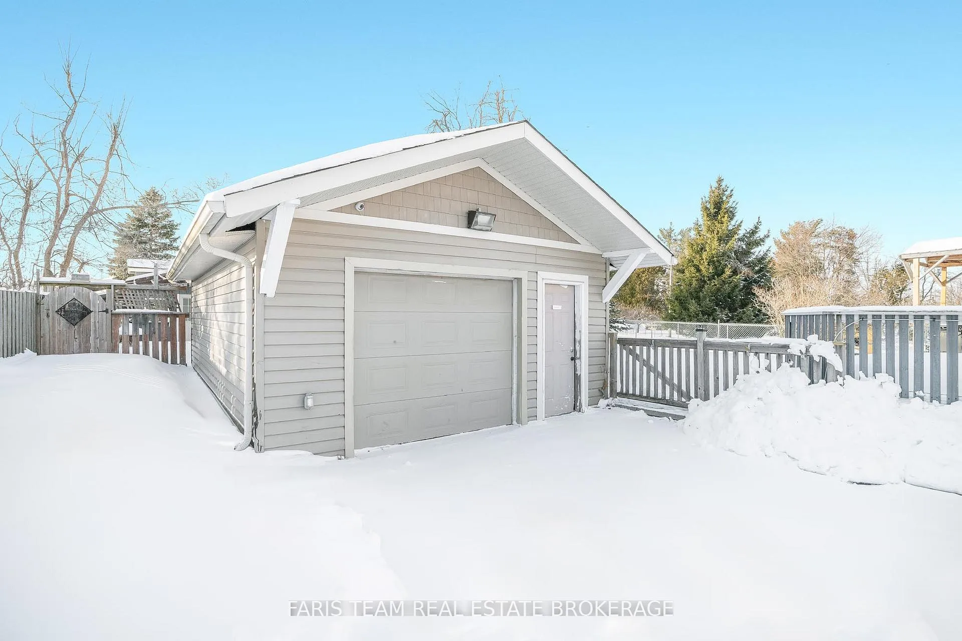 Photo 44 of 6950 Yonge Street, Innisfil, Rural Innisfil — HOMEH