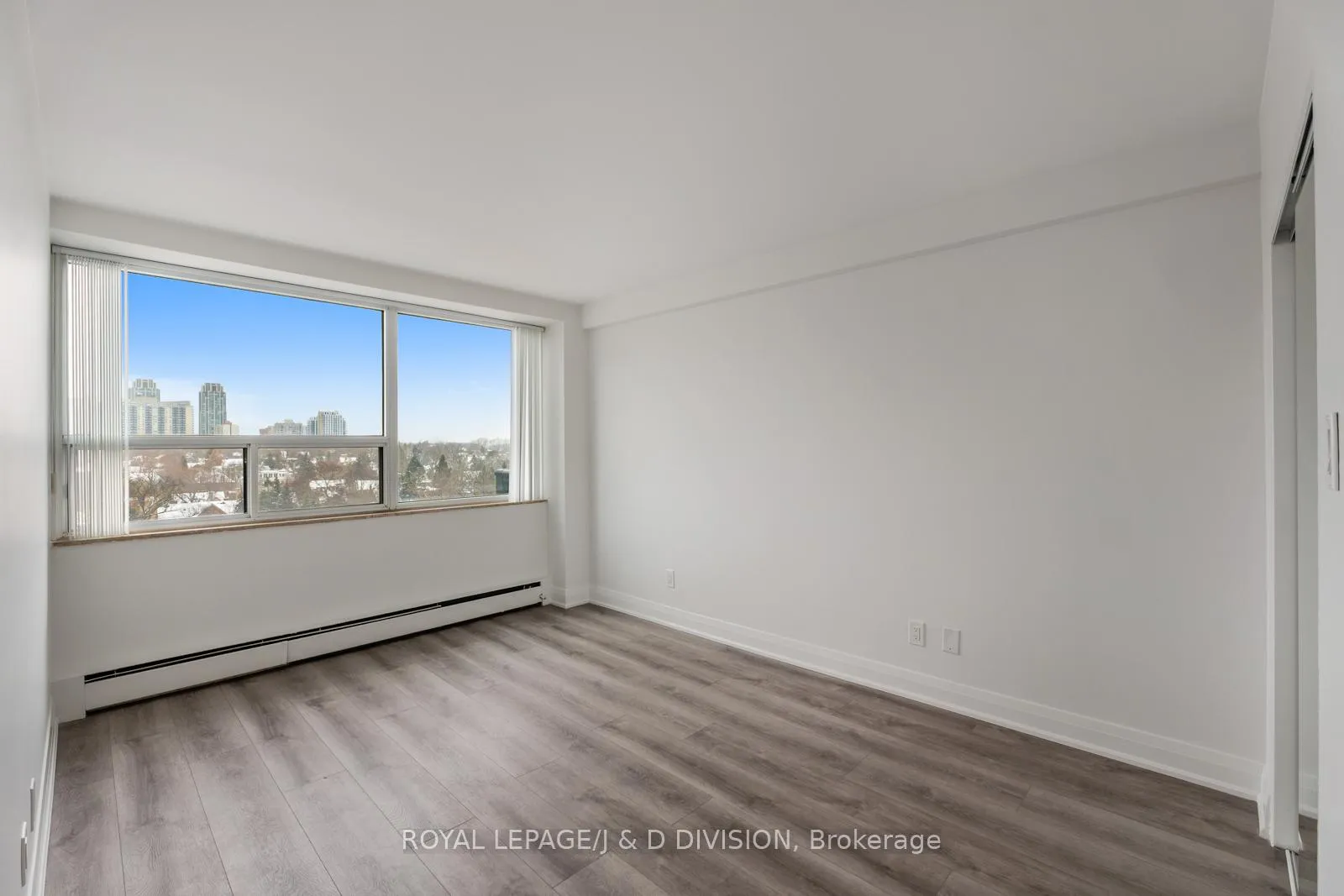 Photo 15 of Unit 1006, 484 Avenue Road, Toronto, Forest Hill South — HOMEH