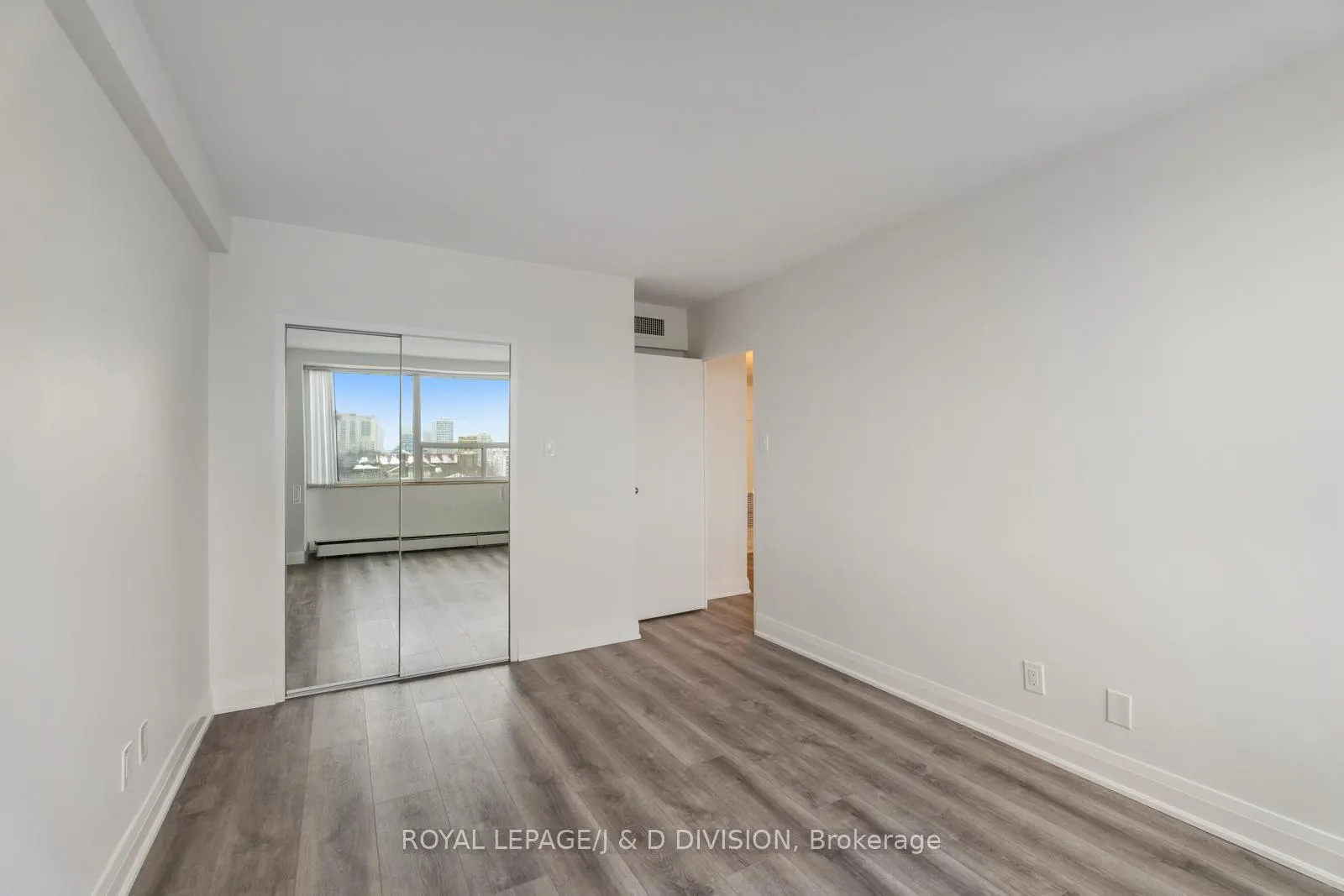 Photo 16 of Unit 1006, 484 Avenue Road, Toronto, Forest Hill South — HOMEH