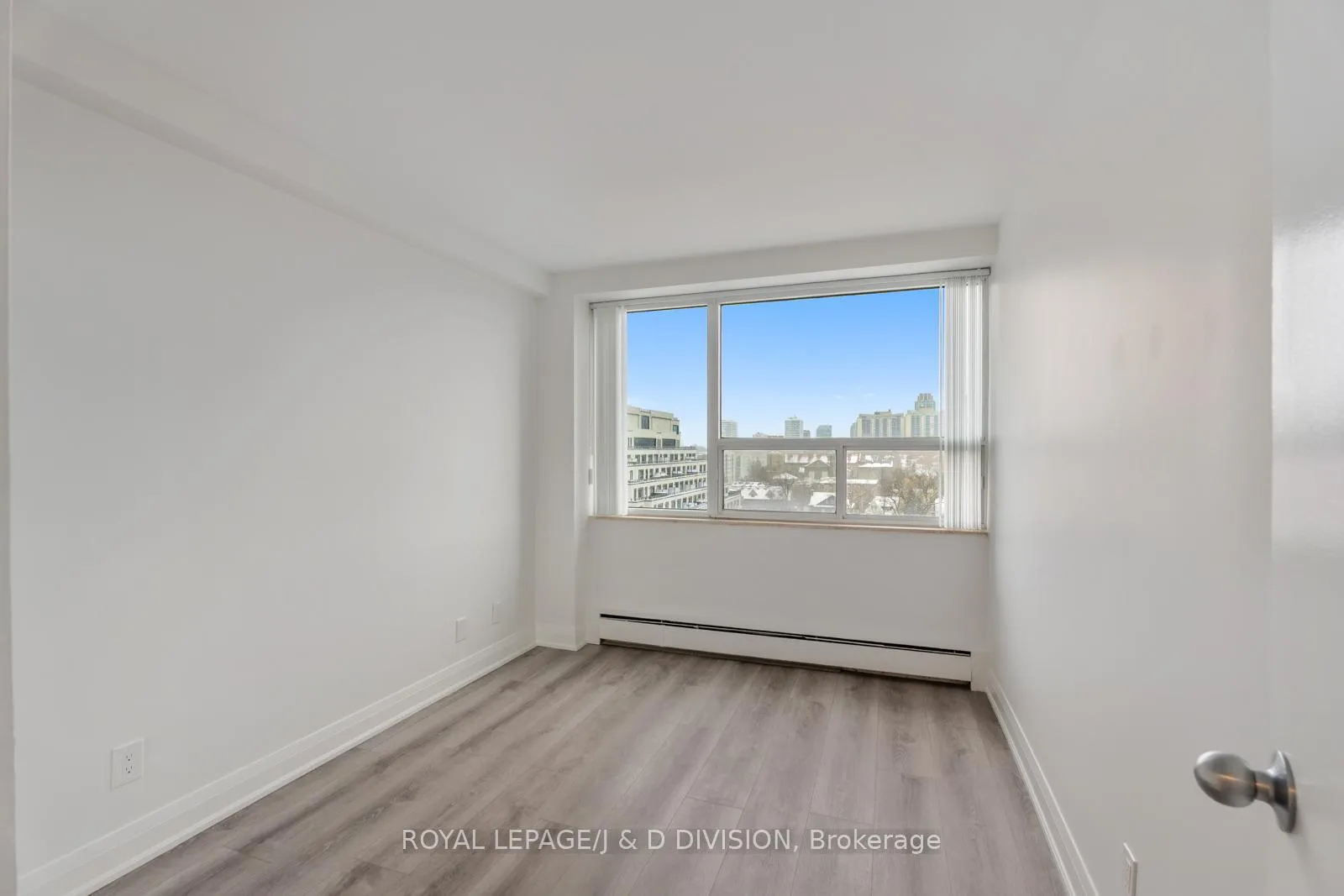 Photo 17 of Unit 1006, 484 Avenue Road, Toronto, Forest Hill South — HOMEH