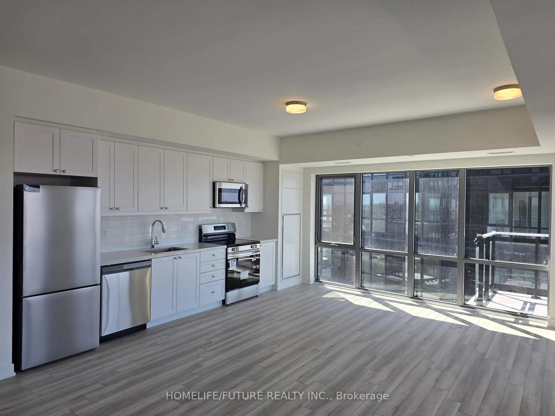 Photo 9 of Unit 912, 51 Clarington Boulevard, Clarington, Bowmanville — HOMEH
