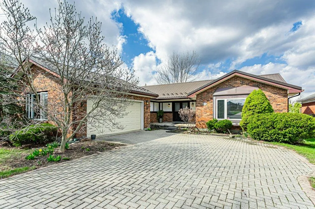 Photo 1 of 194 Commissioners Road E, London, South G — HOMEH