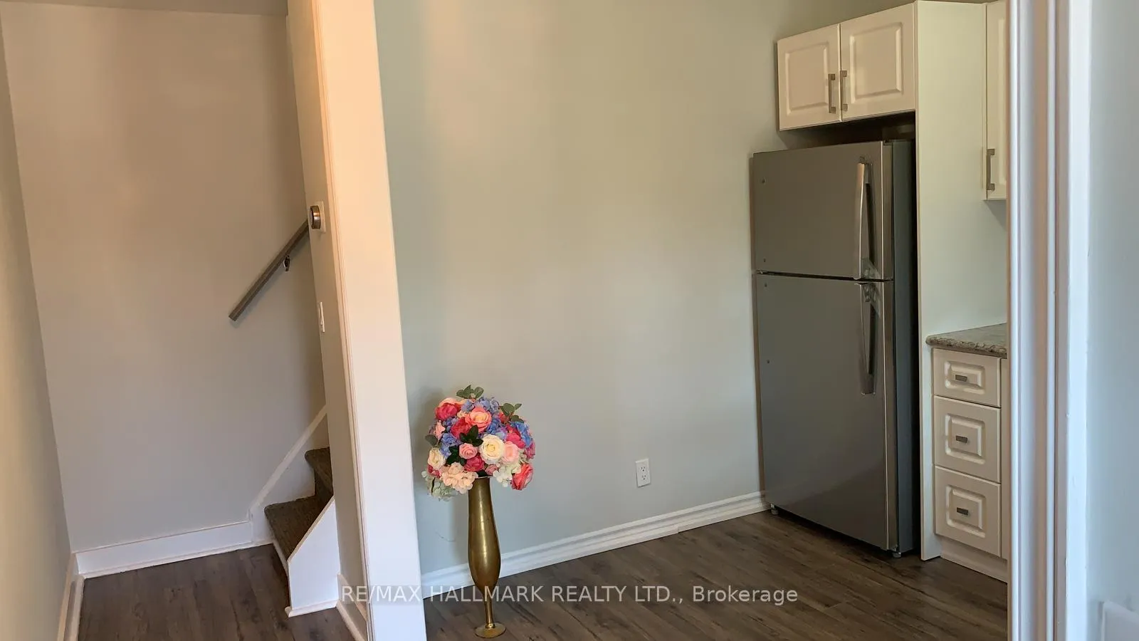 Photo 4 of Unit Main, 70 Rockwell Avenue, Toronto, Weston-Pellam Park — HOMEH