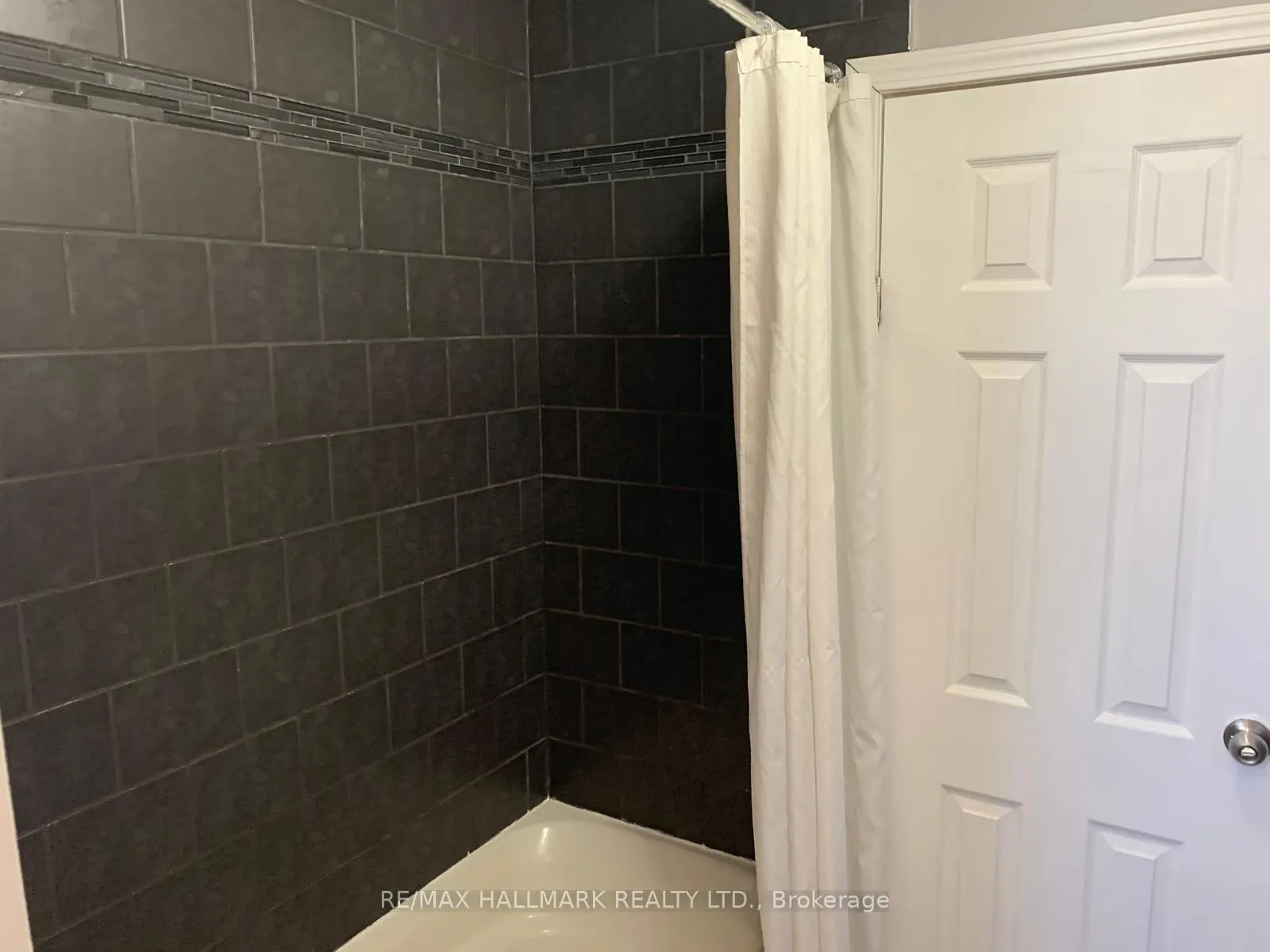 Photo 18 of Unit Main, 70 Rockwell Avenue, Toronto, Weston-Pellam Park — HOMEH