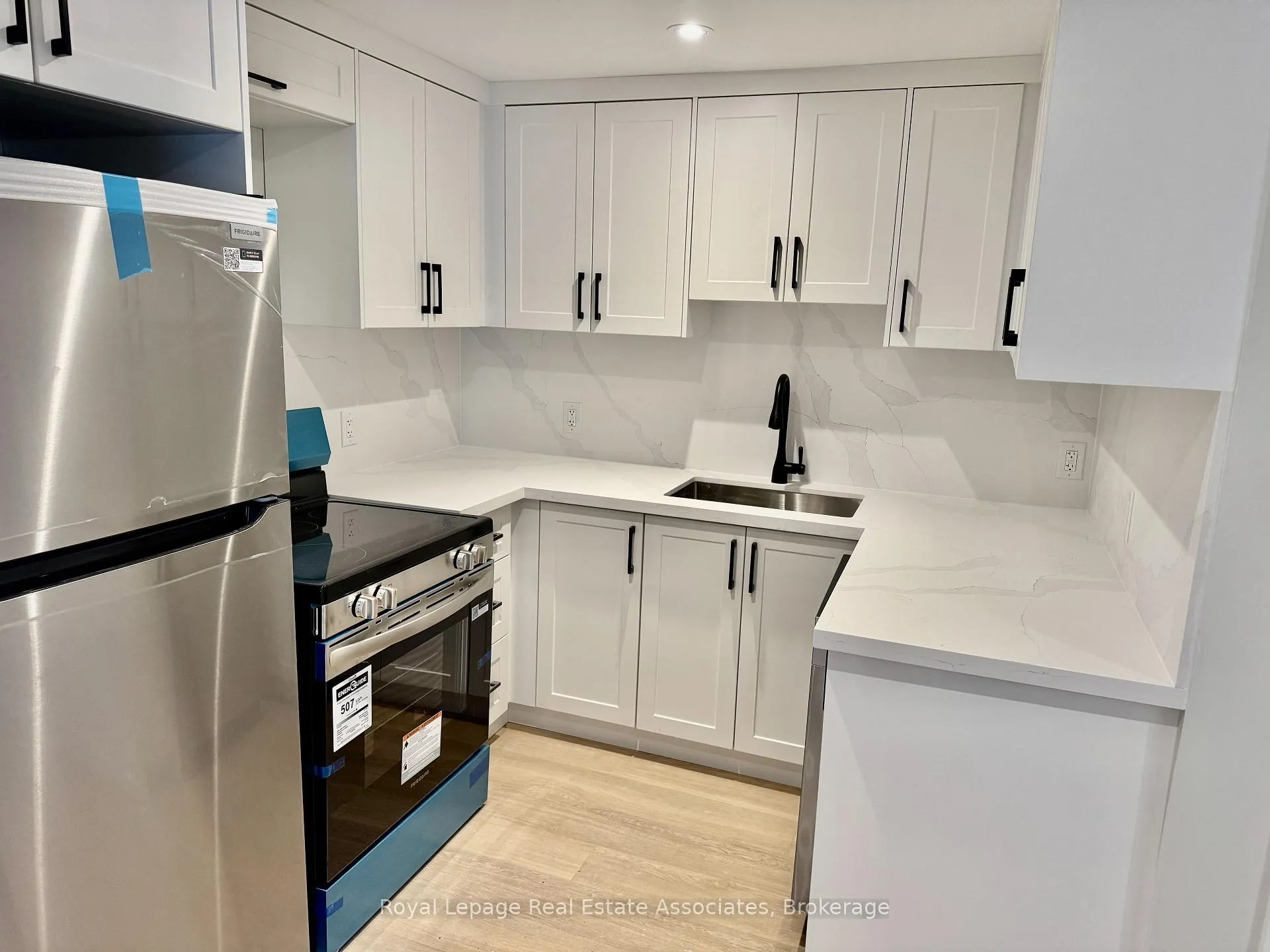 Front of Unit Unit 3, 246 Marlborough Street
