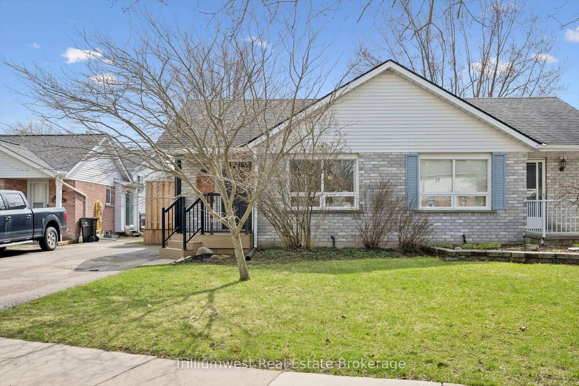 Photo 1 of 185 Forrest Avenue E, Wilmot — HOMEH