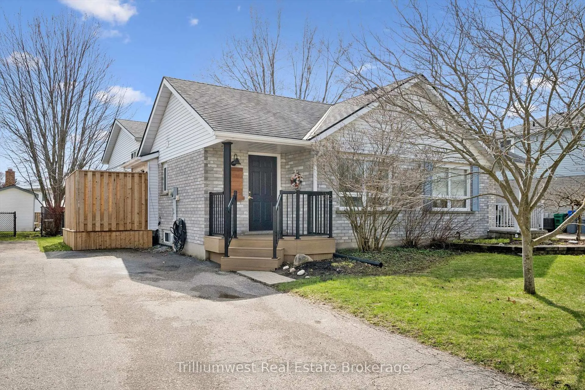 Photo 2 of 185 Forrest Avenue E, Wilmot — HOMEH